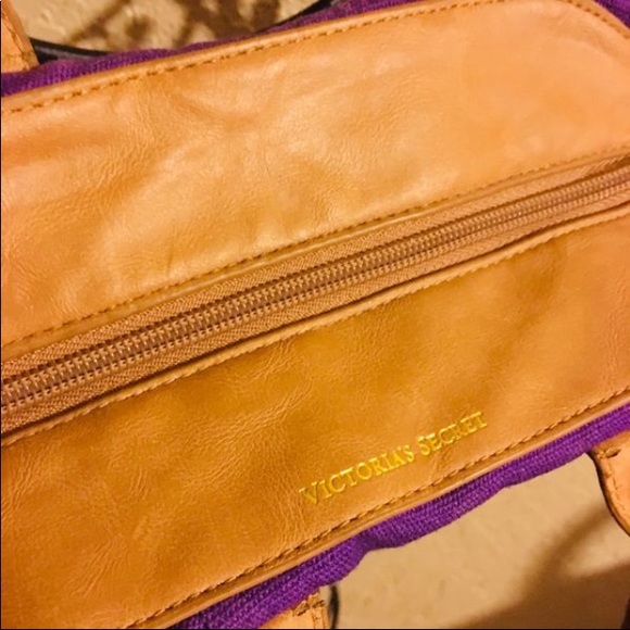 SOLD Victoria Secrets bag - Picture 3 of 4
